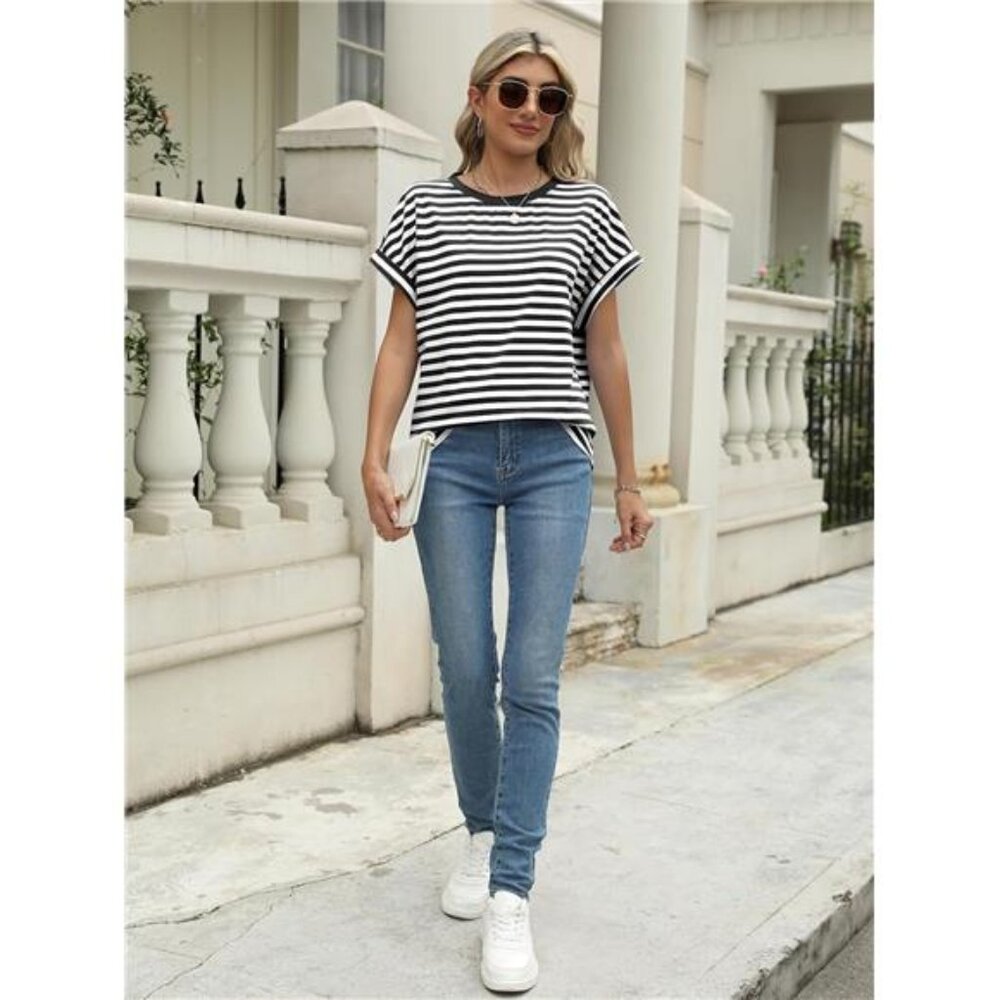 Womens Summer Tops Outfits Spring Casual Dressy T Shirts Workout B&W Striped - Picture 2 of 6